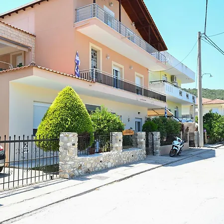 Blue View شقة كافالا